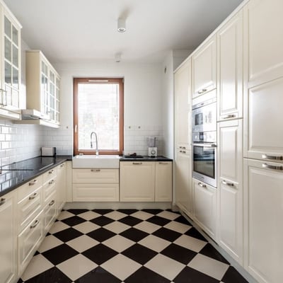 Location d’un appartement élégant et meublé de 3 pièces, 75 m², Mokotów, Varsovie, Pologne